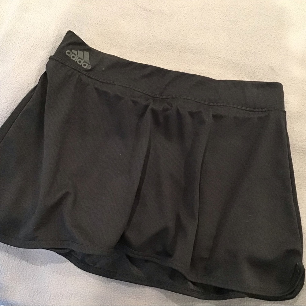 Adidas Black tennis skort